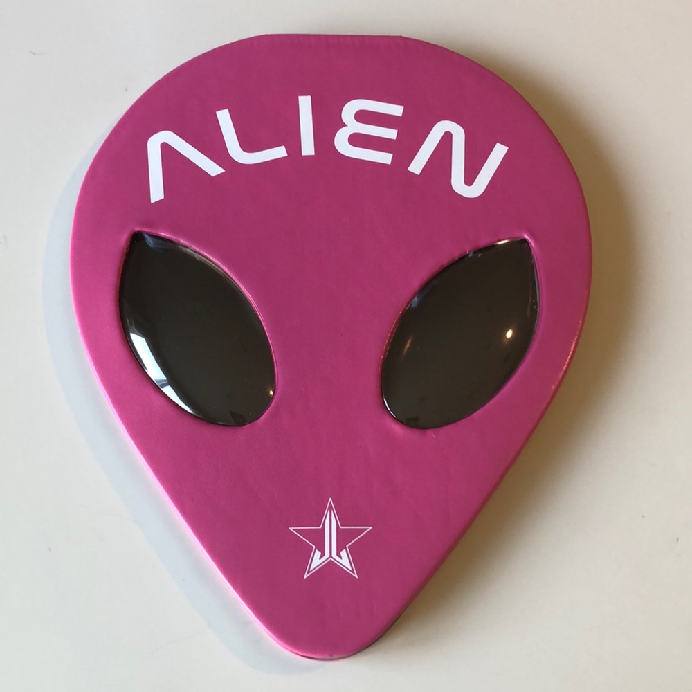 Jeffree Star cosmetics Alien palette
